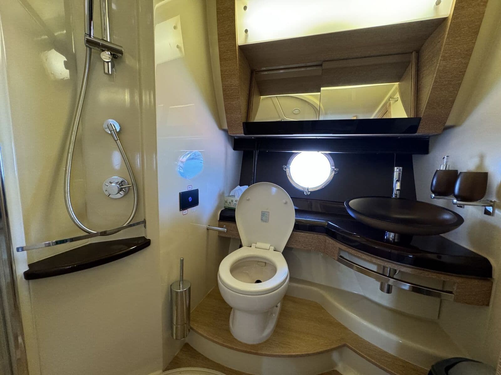 2011 Azimut 58 Fly — фото 16