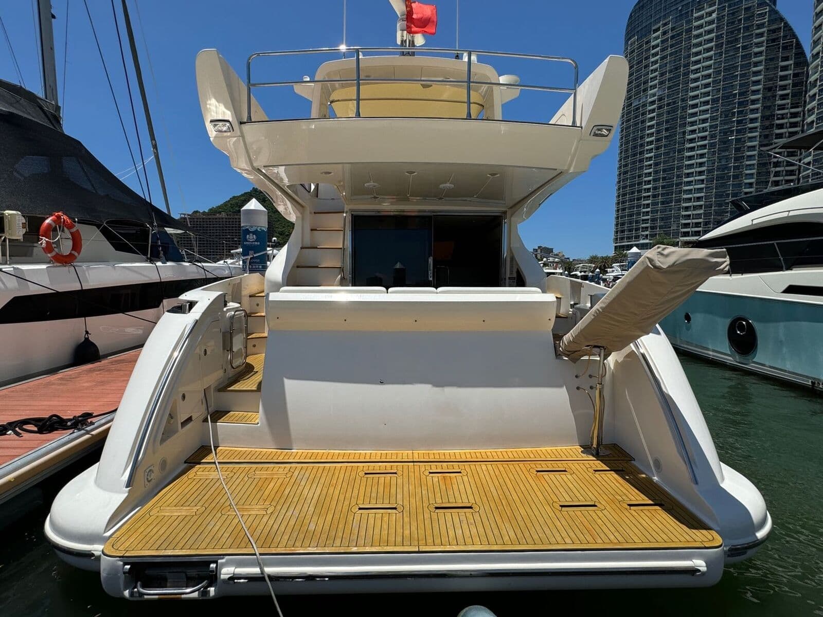 2011 Azimut 58 Fly — фото 4