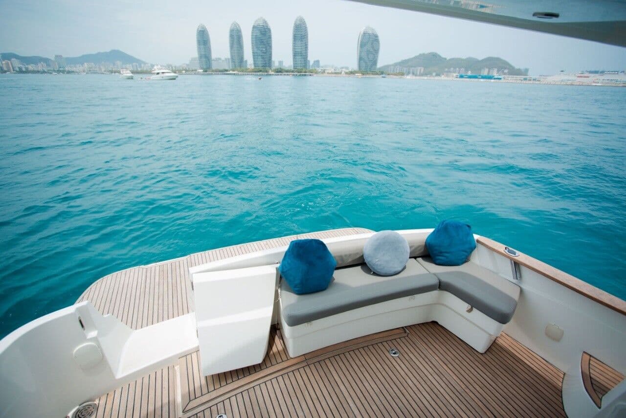2013 Beneteau Antares 42 — фото 5