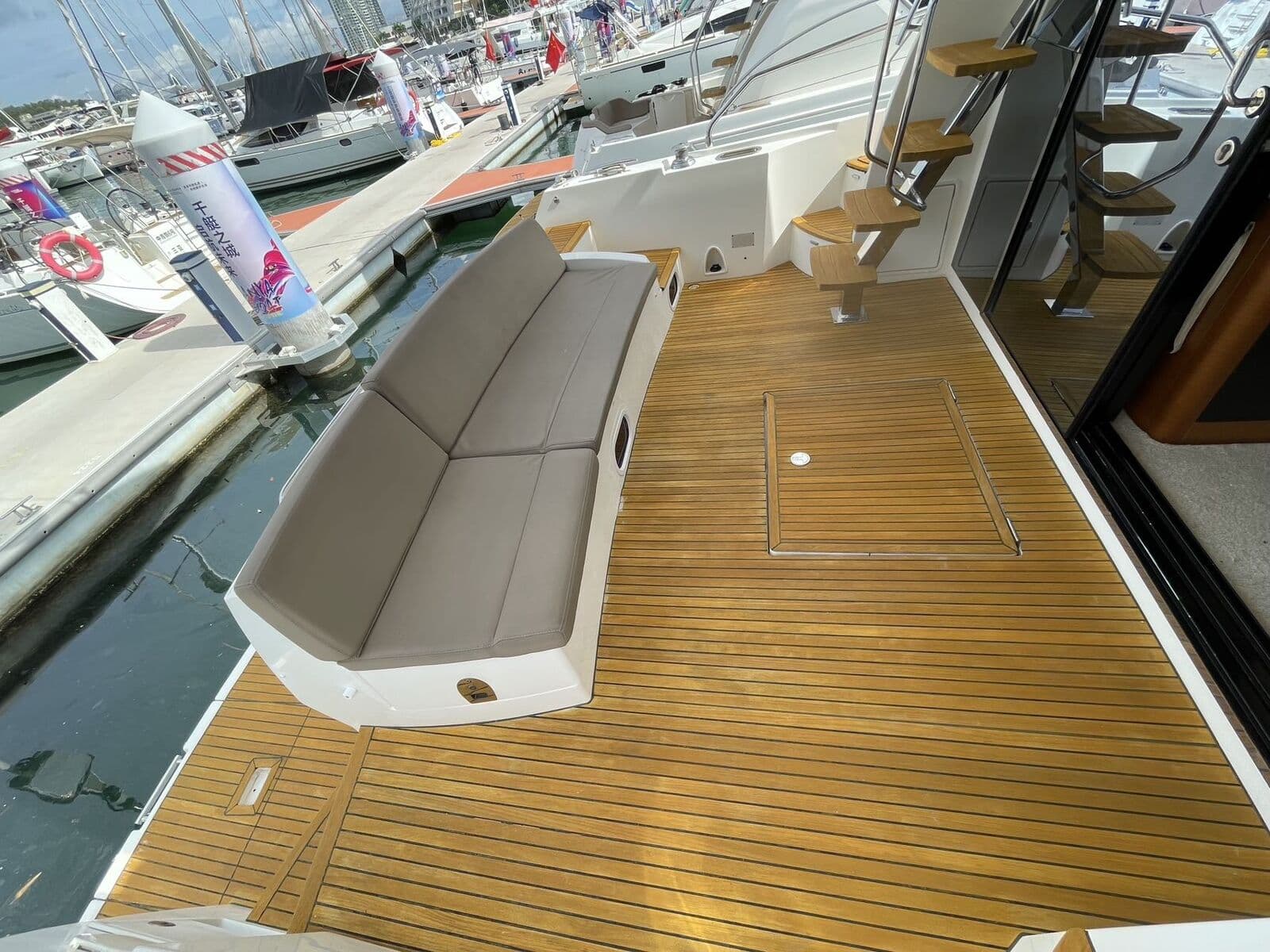 2011 Prestige 500 Flybridge — фото 4