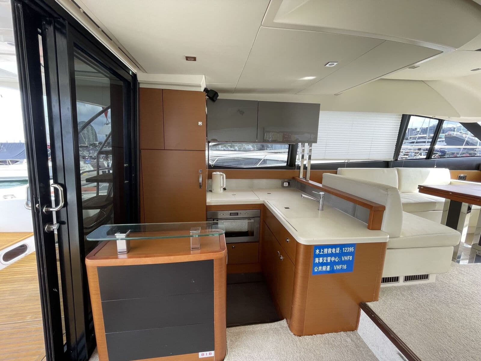 2011 Prestige 500 Flybridge — фото 6